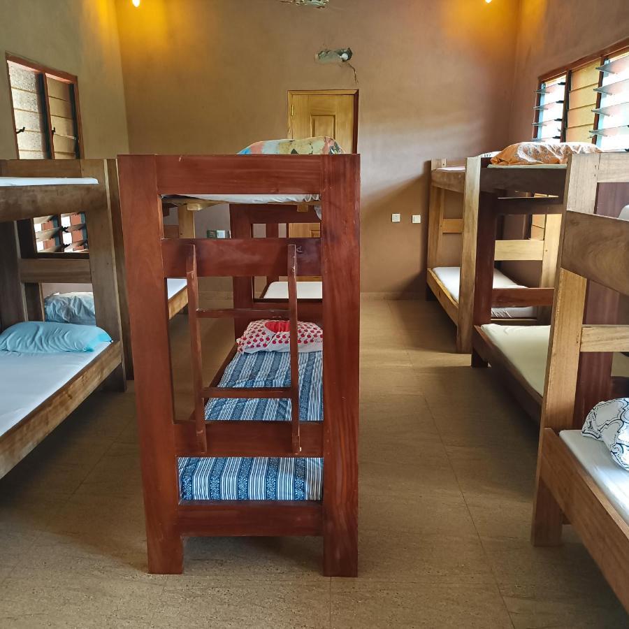 Scorpion Hill Lodge Busua Экстерьер фото